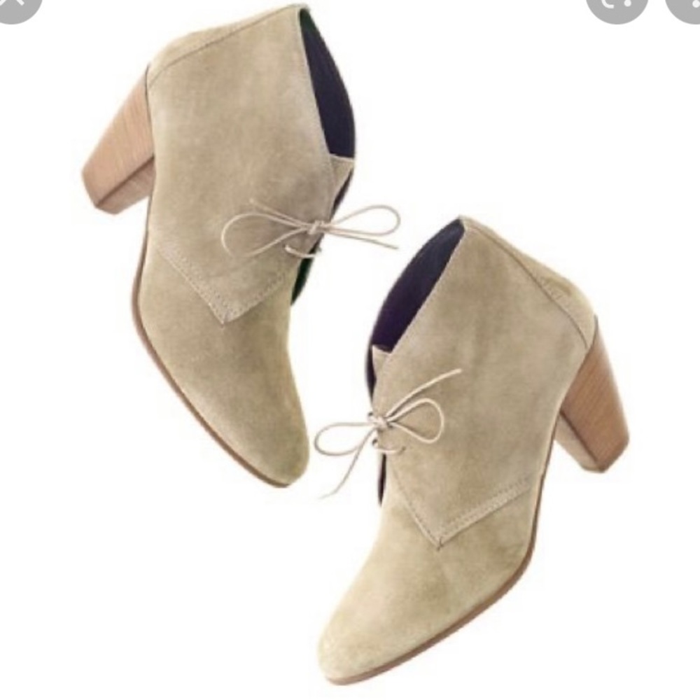 Madewell Lace-up Desert Booties